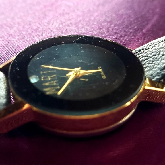 VTG MARTA Quartz Watch - Leather Band - Rhinestone Accent main image 10